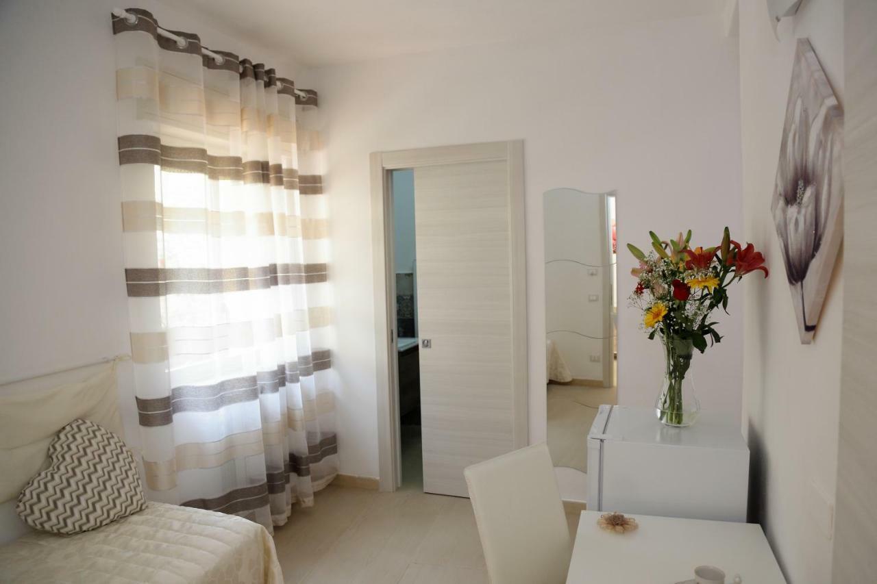 B&B Il Melograno Antico Con Terrazza E Giardino Agrigento Eksteriør billede