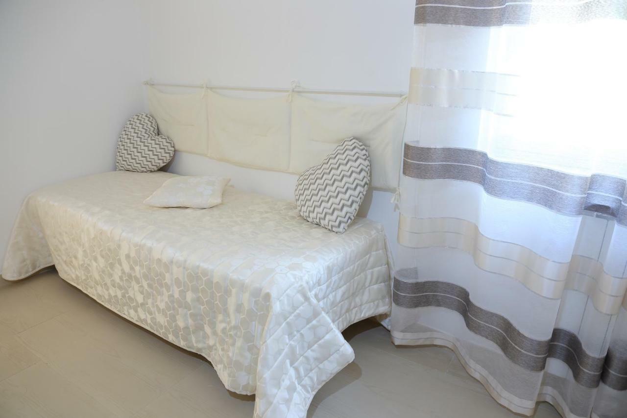 B&B Il Melograno Antico Con Terrazza E Giardino Agrigento Eksteriør billede